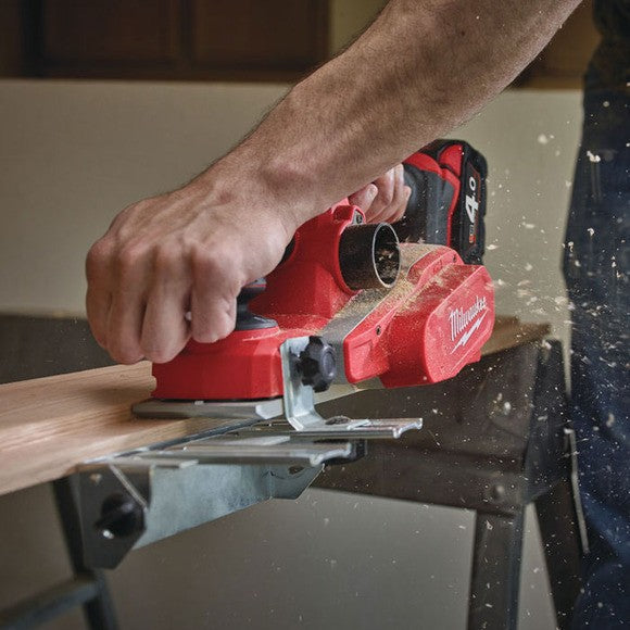 Milwaukee M18BP-0 18V 82mm Cordless Planer (Body Only) & M18B5 5ah Battery