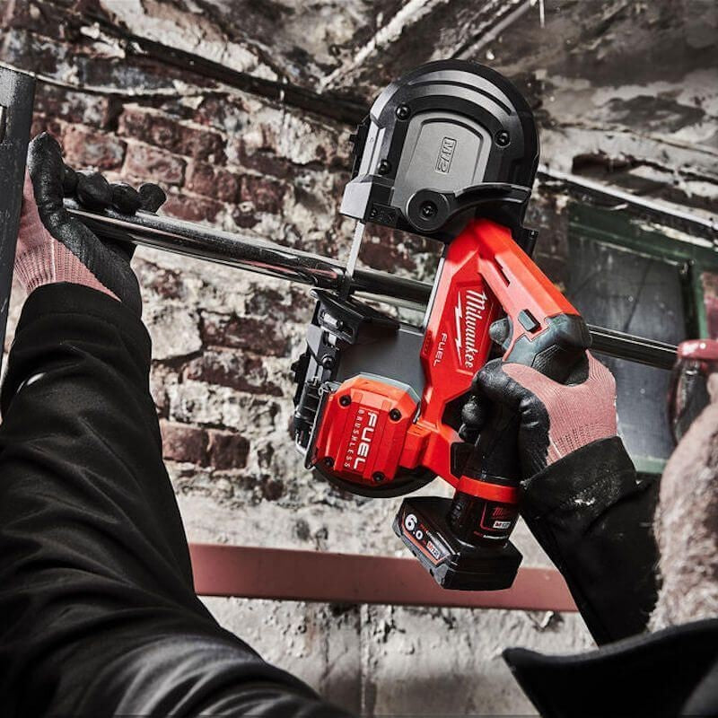 Milwaukee M12FBS64-402C M12 Fuel 64mm Band Saw Kit In Case