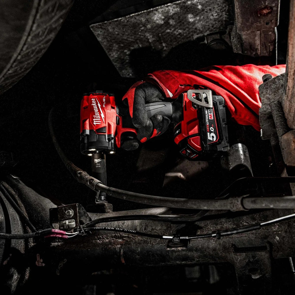 Milwaukee M18FIW2F12-0 18V Fuel 1/2" Compact Impact Wrench (Body only)