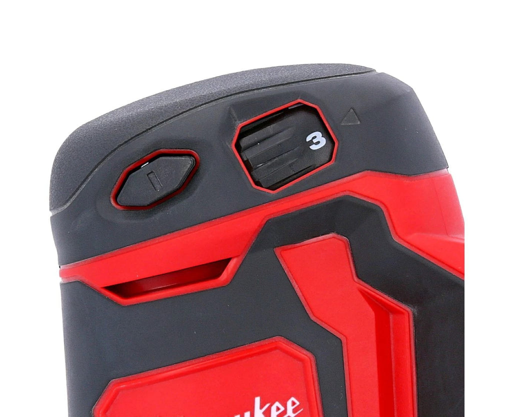 Milwaukee M18BOS125-502B 18V Random Orbit Sander Kit (2 x 5.0Ah, Charger, Bag)