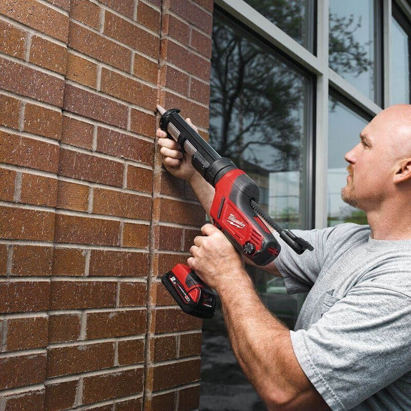 Milwaukee M18 Caulking Gun 310ml C18PCG310C-201B