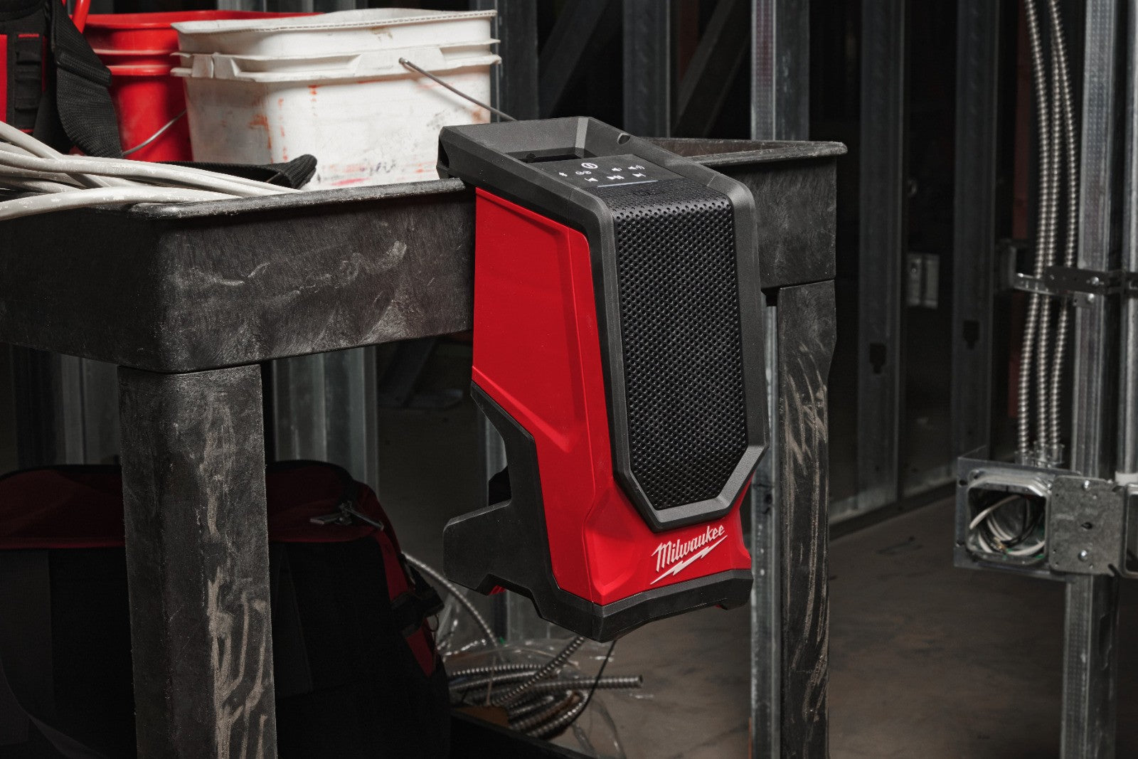 Milwaukee M18SPEJSG2-0 18v Jobsite Speaker Naked