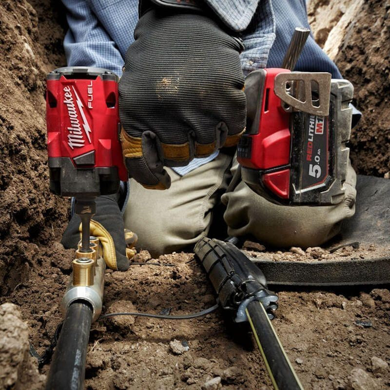 Milwaukee M18FIW2F38-502X 'FUEL' 3/8" Compact Impact Wrench Kit 2 x 5.0AH Batts