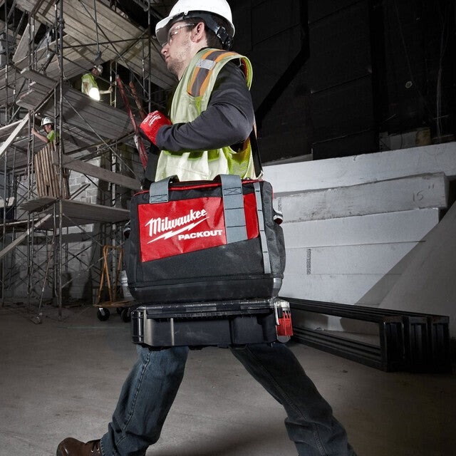 Milwaukee 4932471067 PACKOUT 20" Duffle Bag