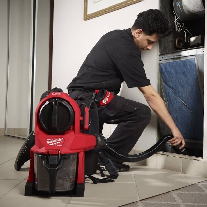 Milwaukee M18FBPV2-0 18v Fuel Backpack Vacuum Naked