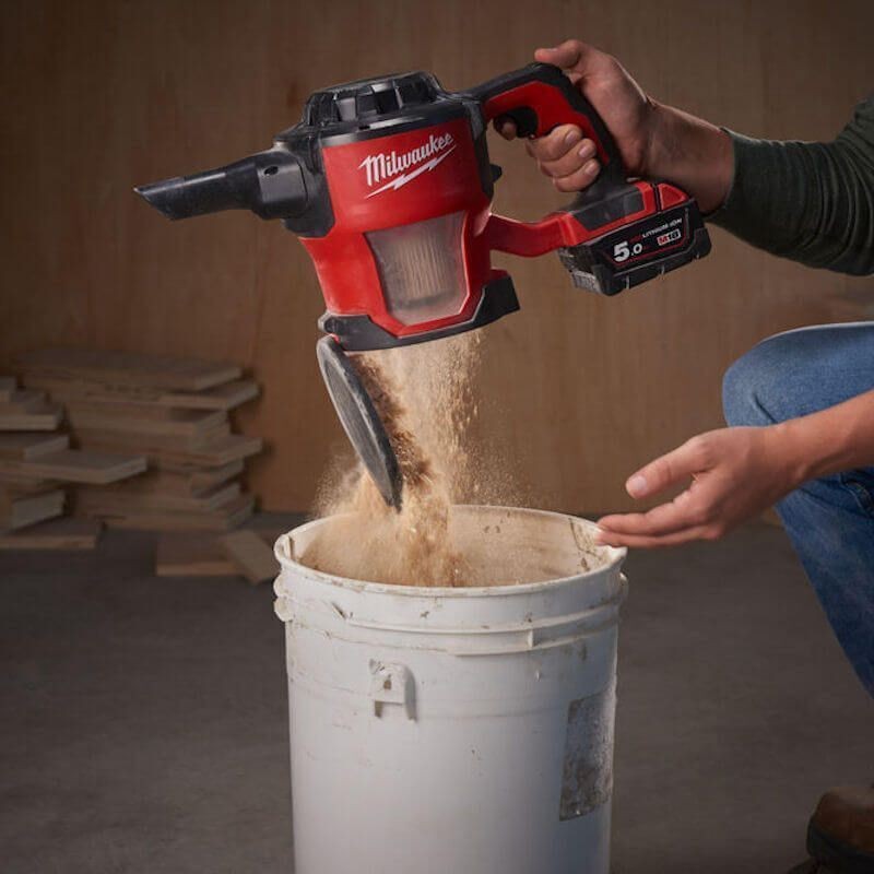 Milwaukee M18CV-0 18V Compact Hand Vacuum (Body Only)