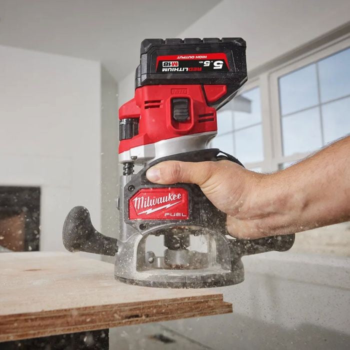 Milwaukee M18FR12KIT-551P 18v Fuel Router In Packout Case - 5.5 Ah High output