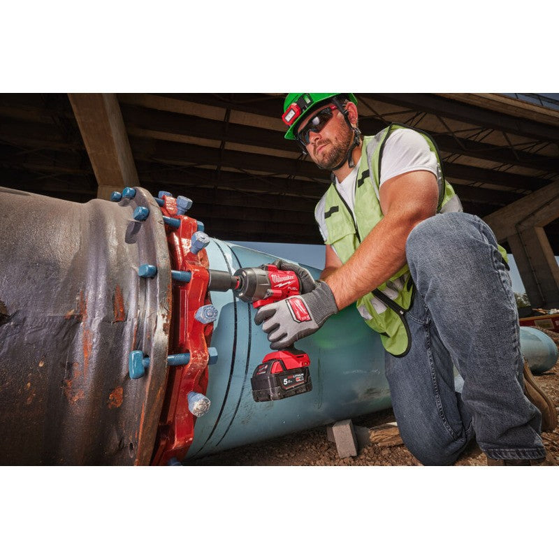 Milwaukee M18FHIW2F12-502X 18v 1/2" High Torque Wrench, Sleeve, 2x 5ah Batteries