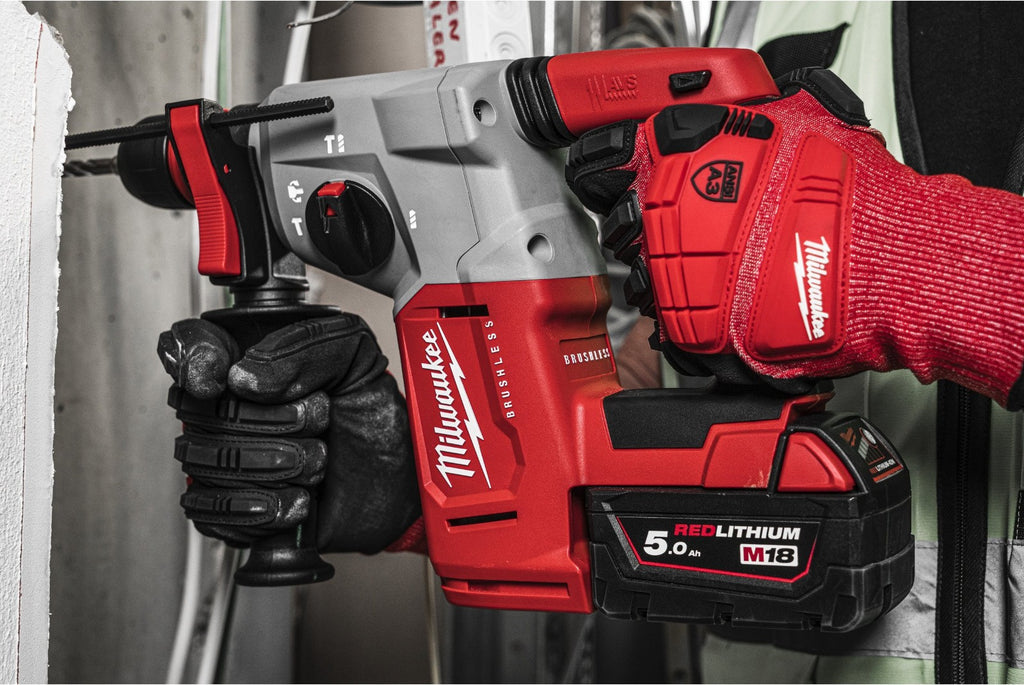 Milwaukee M18BLHX-501X 18v Brushless 4 Mode 26mm SDS-Plus Hammer, Fixtec Chuck