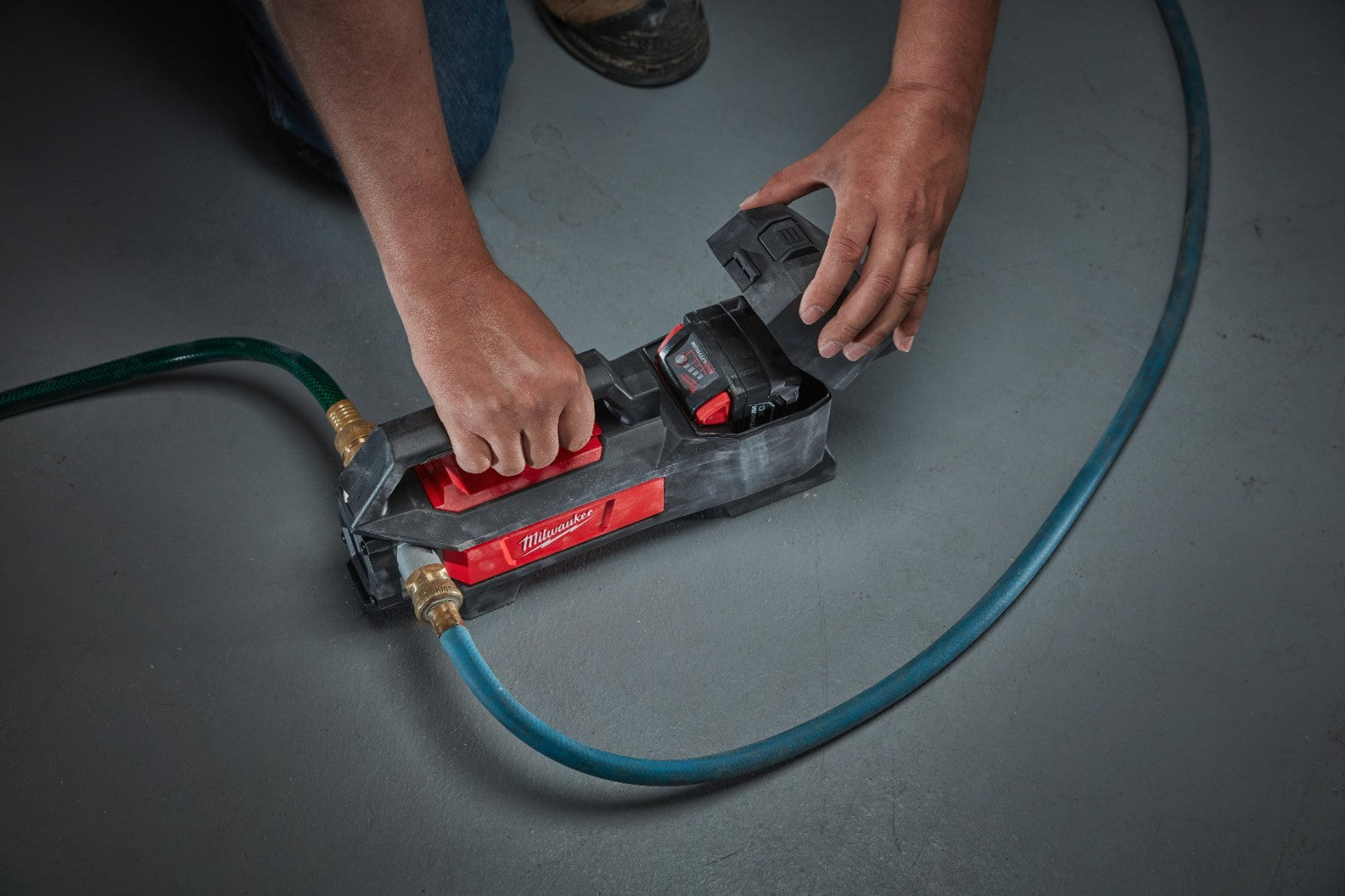 Milwaukee M18 M18BTP Compact Transfer Pump