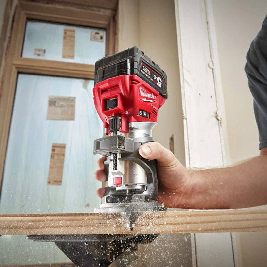 Milwaukee M18FTR-0X 18V Fuel Cordless Trim Router with Accessories (Body Only)