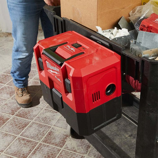 Milwaukee M12FVCL-0 1.6 Gallon Wet & Dry Vacuum