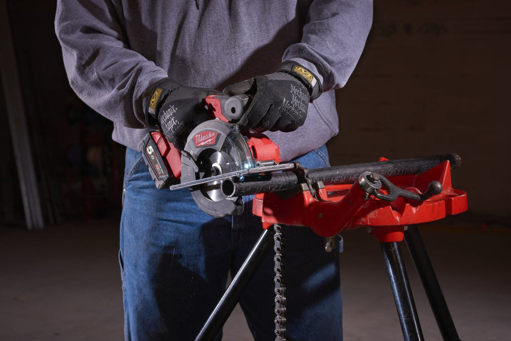 Milwaukee M18FMCS-0 18v 150mm M18 Fuel Metal Saw Bare Unit