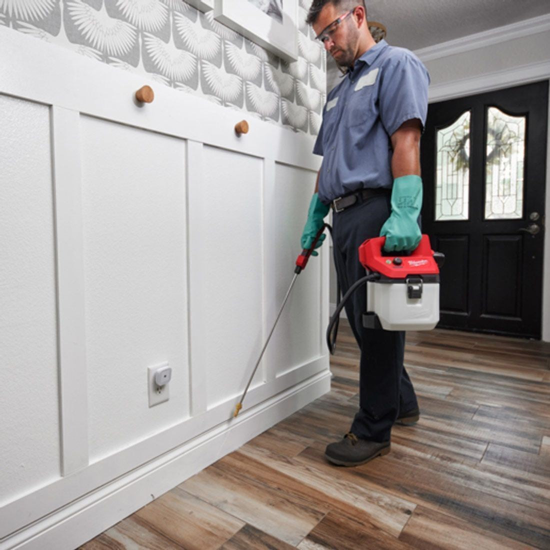 Milwaukee M12BHCS3L-0 12v Chemical Sprayer 3.7L Naked