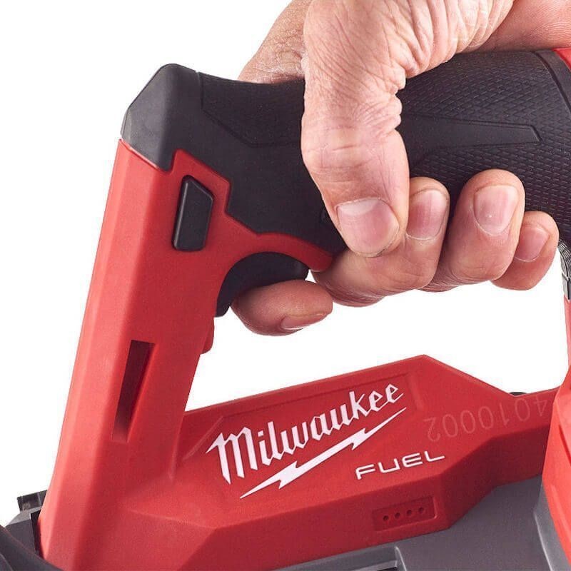 Milwaukee M12FBS64-402C M12 Fuel 64mm Band Saw Kit In Case