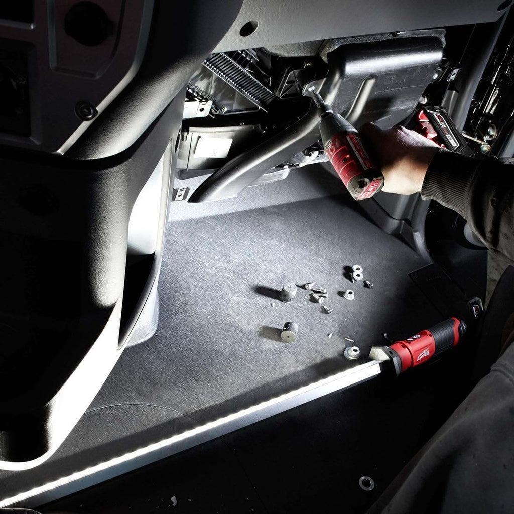 Milwaukee M12UHL-0 12V Underhood Light (Body Only)