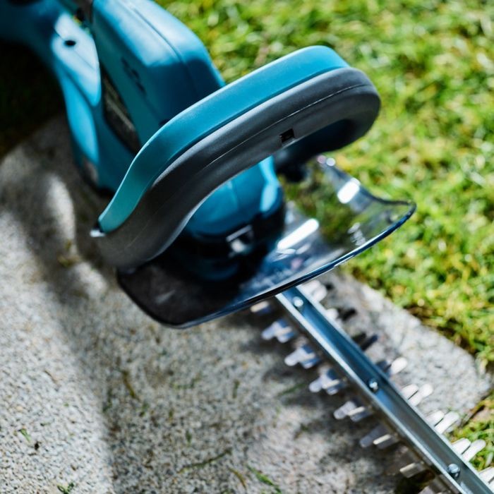 Makita DUH523Z 18V LXT 52cm Hedge Trimmer (Body Only)