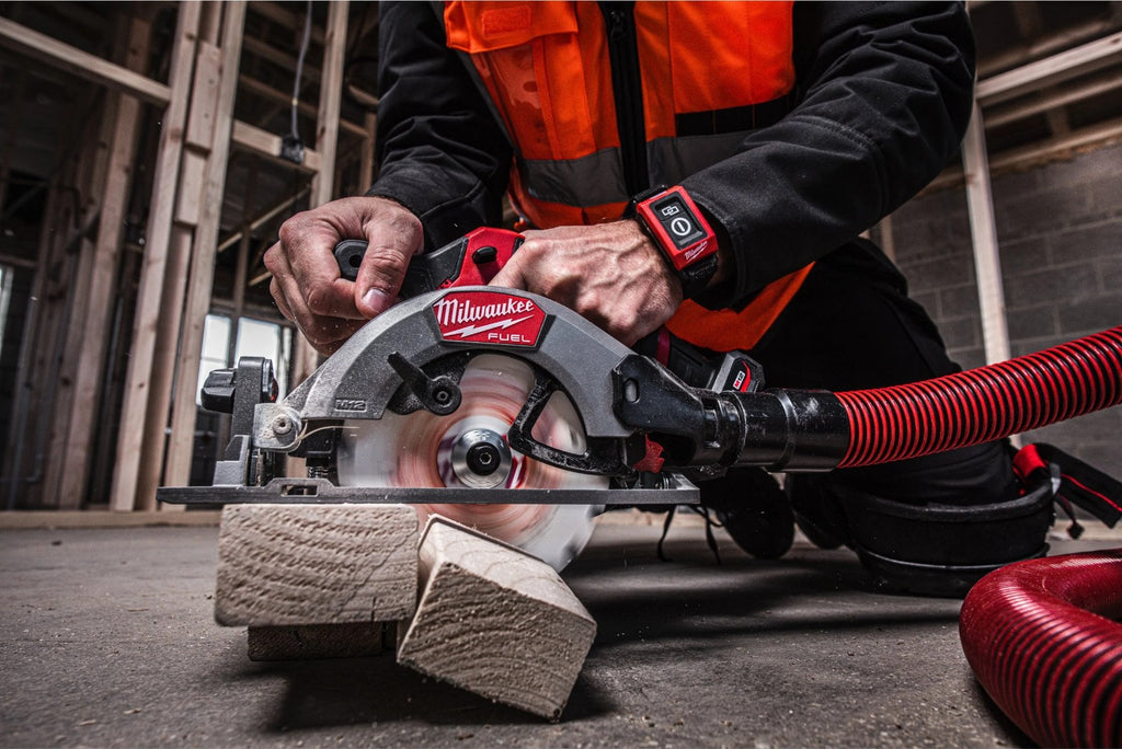 Milwaukee M12FCS442-0 12v Fuel Sub Compact Circular Saw Naked