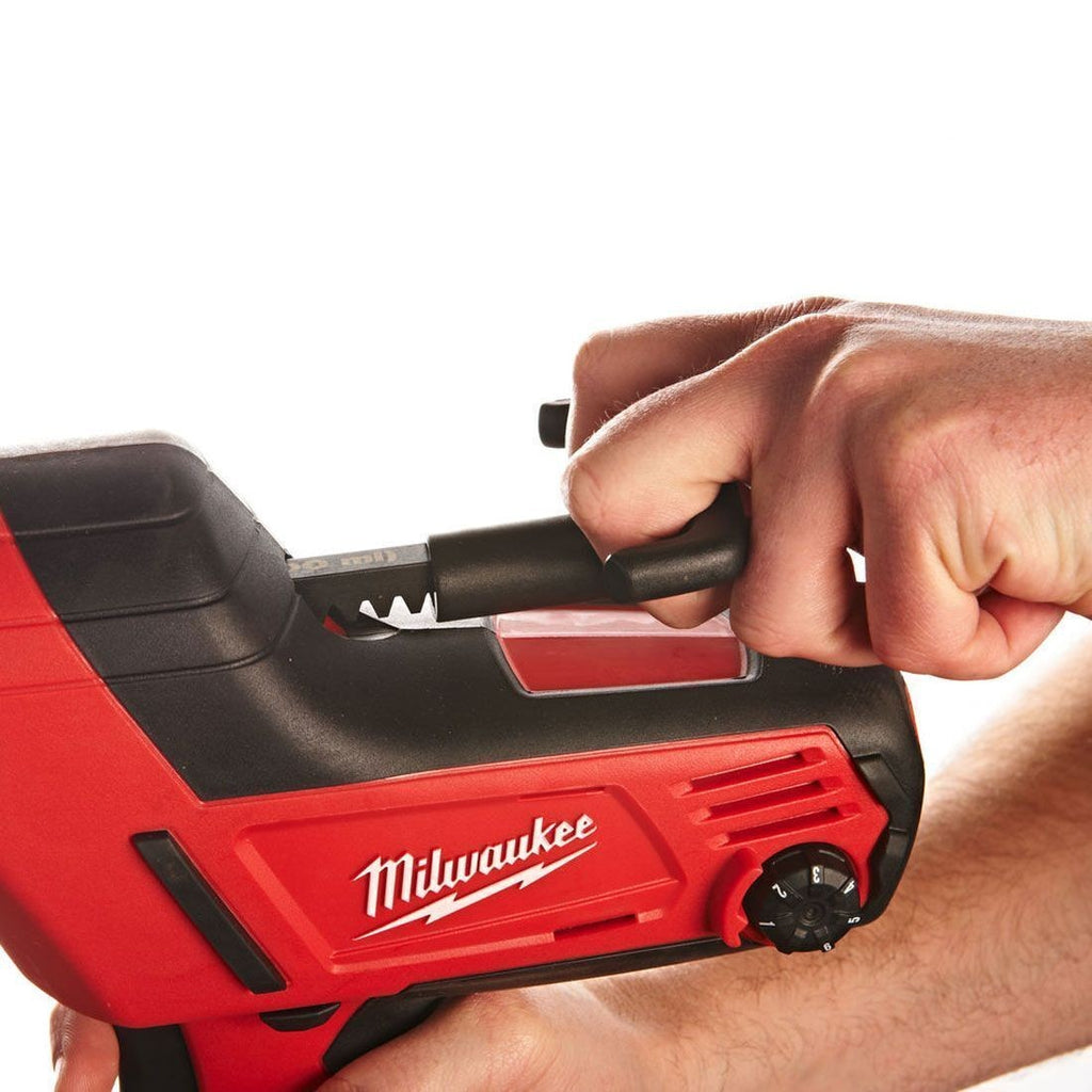 Milwaukee M12 PCG/310C-201B 12v 2.0Ah Li-Ion 310ml Caulking Gun