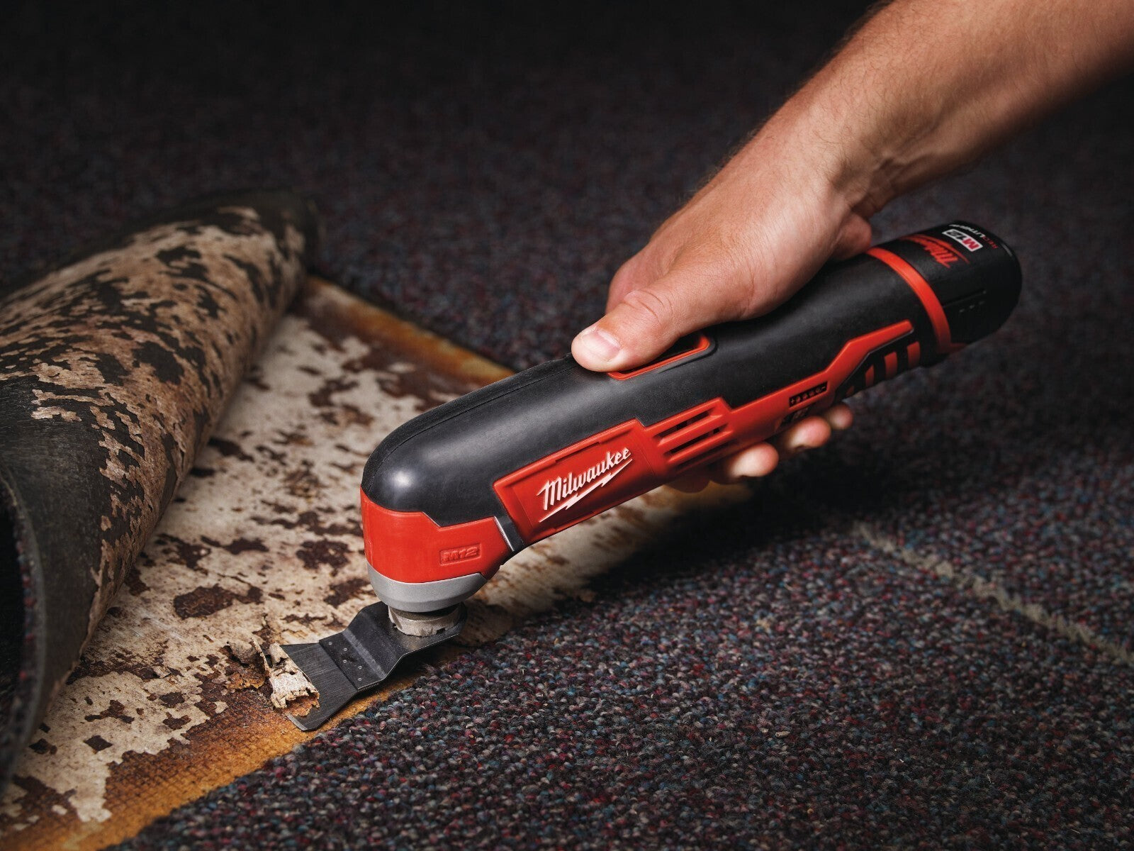 Milwaukee C12MT 12V Compact Multi-Tool (Body Only)